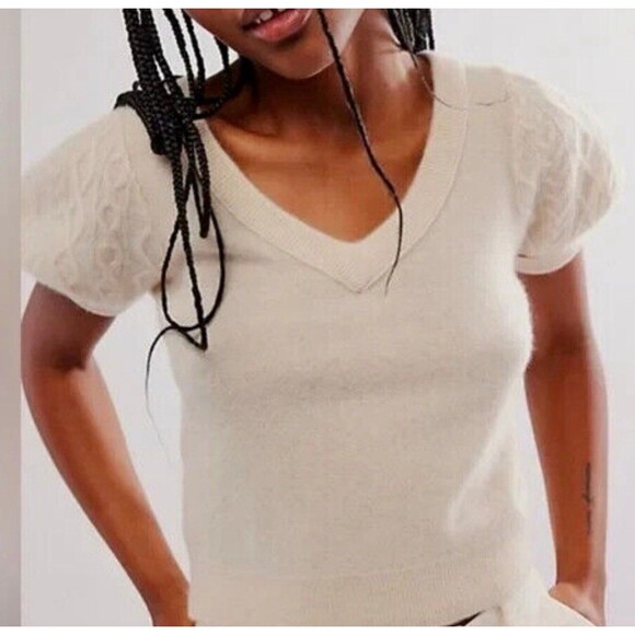 Free People Tops - Free People Annabel 100% Cashmere Short Sleeve Sweater size XL NWOT